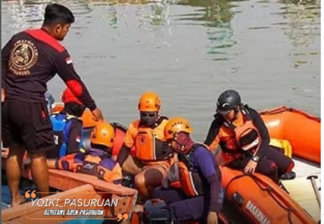 
					Tim Basarnas dan BPBD Pasuruan menghentikan pencarian balita M Syawali, 2,5 tahun, setelah selama tujuh hari  belum ditemukan. Bocah ini hilang tanggal 19 Mei 2025, diduga tercebu sungai sungai Gembong, kota Pasuruan, tetapi tidak saksi mengetahui hal itu bocah itu tercebur ke sungai. Instagram@yoiki_pasuruan