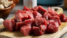 Daging kambing tak ada hubungan dengan hipertensi