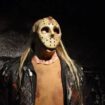 Patung lilin karakter Jason Voorhees dalam film 