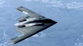 Pembom B-2 Spirit siluman yan jatuhkan bom bunker