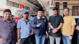 Beredar video di medsos, Forum Solidaritas Madura Indonesia (FSMI), isinya pernyataan ketua FSMI Baihaki Akbar, akan melumpuhkan Surabaya ldwat aksi demo selama lima hari terus menerusa di balikota Surabaya dan rumah walikota Eri Cahyadi. Tangkap layar video Instagra,@surabaya.terkini