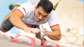Beginilah aksi Kiromal Katibin, ia meraih juara dunia panjat tebing IFSC Climbing World Cup 2025 di Denver, Amerika Serikat. Dia menorehkan kecepatan panjat  15 meter dalam tempo 4,8 detik. Instagram@kiromalk