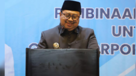 Bupati Jombang, H Warsubi  Bupati Jombang, H. Warsubi. Foto: jombangkab.go.id
