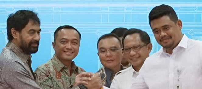 
					Presiden Prabowo Subianto secara final memutuskan bahwa empat pulau di wilayah Singkil, seacara final adalah wilayah Provinsi Aceh, 17 Juni 2025. Foto: https://perskpknews.com