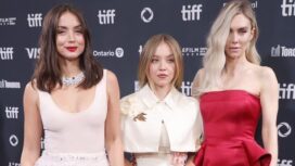 Ana de Armas, Vanessa Kirby & Sydney Sweeney Tersesat dalam Kekacauan di Film Eden
