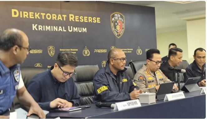 
					Jumpa pers kasus kematian diplomat Arya Daru di Polda Metro Jaya, Selasa (29/7/2025) IST