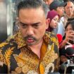 Menteri UMKM Maman Abdurahman menyambangi KPK untuk klarifikasi surat Istrinya, Agustina Hastarini. (Bloomberg Technoz/Azura Yumna)