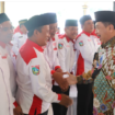 Bupati Jombang, H. Warsubi, saat menghadiri pertemuan bersama Dewan Pimpinan Cabang Asosiasi Badan Permusyawaratan Desa Nasional (DPC ABPEDNAS) Kabupaten Jombang, Jumat, 4 Juli 2025. Foto : Diskominfo Jombang