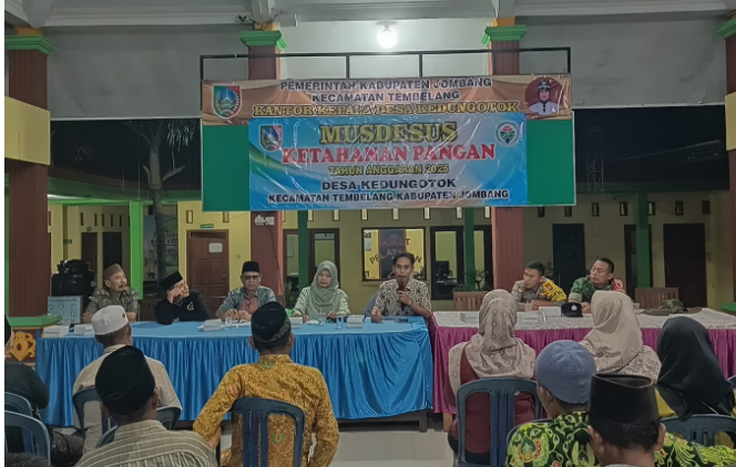 
					Sebanyak 15 desa di wilayah kecamatan Tembelang, kabupaten Jonbang, melaksanakan musyawarah desa khusus (Musdesus) Pangan, berlangsung di masing-masing balai desa 9-17 Juli 2025. Foto: jombangkab.go.id