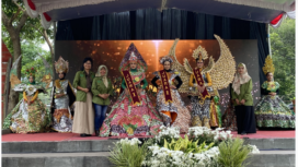 Memperingati Hari Lingkungan Hidup Sedunia 2025, Dinas Lingkungan Hidup (DLH) Kabupaten Jombang kembali menggelar kegiatan tahunan Jombang Eco Creative (JEC) 2025 pada Kamis, 26 Juni 2025, di Ruang Terbuka Hijau (RTH) Taman Kebon Ratu, Jombang. Foto: jombangkab.go.id