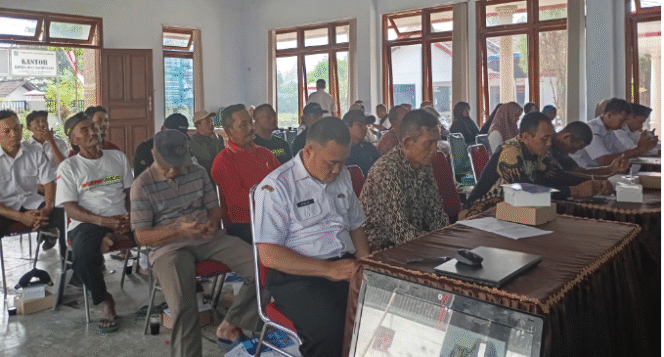 
					Warda Ngampungan Bareng, mendatangi balai desa untuk mengukiti acara sosialisasi Desa Mandiri Pangan dari DKPP Jombang, Rabu 30 Juli 2025. Foto: Jombangkab.go.id