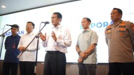 Menteri Pertanian (Mentan) Amran Sulaiman menyatakan Bareskrim Polri telah memanggil 10 perusahaan nakal terkait mafia beras. (Foto: Dok. Kementan RI)
