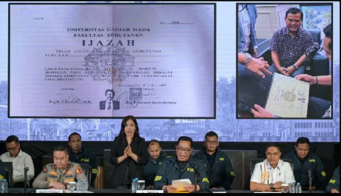 
					Perkara isu tuduahan ijazan palsu sudah bergulir ke ranah hukum perdata maupun pidana. Baru ada satu putusan yang keluar yaitu penghentian sidang kasus gugatan di PN Surakarta, yang menyatakan bahwa yang berwenang mengadili perkara ini adalah Pengadilan Tata Usaha Negara (PTUN). Foto: tempo.co