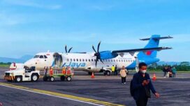 Pesawat Fly Jaya saat melayani penerbangan Jakarta - Yogyakarta. Kini, maskapai ini dikabarkan segera mengudara melalui Bandara Notohadinegoro Jember. (foto. instagram blankon aviation)