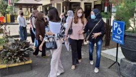 Para mama muda korban arisan bodong