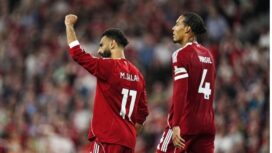 Salah cetak gol di injury time
