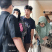 Nenek Endamg, 78 tahun, mendapat somasi dari Vido.com sebesar Rp 115 juta, karena ketahuan menyetel siaran ligas Inggeris, Mei 2025 silam. Kini persoalannya di tangan kepolisian Klaten. Foto: tribunnews.com