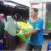 Pria wanita berdatangan ke lokasi Pasar Murah dan Operasi pasar Disdarin Jombang, yang dilaksanakan di Pasar Tjoekir, Jombang, Selasa 5 Agustus 2025. Foto: kredonews.com/ priyo suwarno