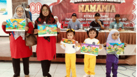 Inilah juara lomba mewarnai bertema Mamamia, di pendopo kecamatan Gudo, Jombang, Sabtu 9 Agustus 2025. Foto: kredonews.com/ ipong dwicahyono