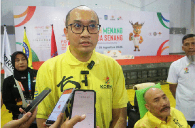 
					Ketua Umum Dai Kyokushin Karate Indonesia (DKKI) Senpai Tunggul Aryo Wibowo, Saat memberikan keterangan pada kejuaraan Dai Kyokushin Karate Indonesia, Fornas VIII NTB, di Gedung Turide, lombok Mataram. Foto: Dok/ DKKI