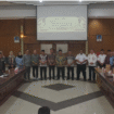 Pemkab Jombang bersama Persaudaraan Kepala Desa Indonesia (PKDI) menggelar konsolidasi dan audiensi di Gedung Bung Tomo, Rabu, 20 Agustus 2025. Pertemuan ini bertujuan untuk menyamakan langkah dalam rangka optimalisasi Pendapatan Asli Daerah (PAD). Foto: Diskominfo Jombang