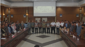 Pemkab Jombang bersama Persaudaraan Kepala Desa Indonesia (PKDI) menggelar konsolidasi dan audiensi di Gedung Bung Tomo, Rabu, 20 Agustus 2025. Pertemuan ini bertujuan untuk menyamakan langkah dalam rangka optimalisasi Pendapatan Asli Daerah (PAD). Foto: Diskominfo Jombang