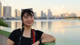 Penyanyi Leony Vitria Hartanti menyoroti laporan keuangan Tangerang Selatan tahun 2024. (Instagram/leonyvh)