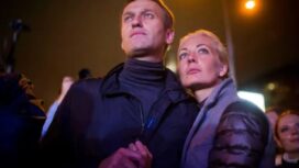 Oposisi Putin Alexei Navalny yang diracun