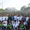 Forkopimda Sidoarjo menyelenggarakan acara dia bersama untuk  mendiang Affan Kurniawan, ojol yang tewas ditabrak rantis (Baracuda) Brimob. Acara ini dilaksanakn GOR Sidoarjo, Jumat 5 September 2025. Foto: Dok/pemkab sidoarjo