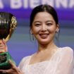 Xin gantikan pemenang tahun lalu Nocole Kidman