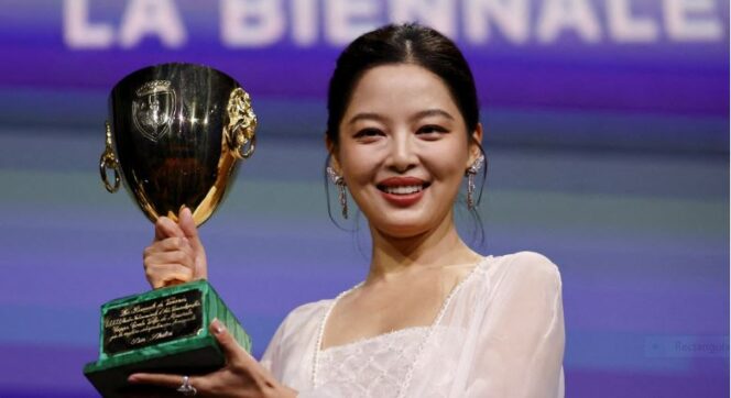 
					Xin gantikan pemenang tahun lalu Nocole Kidman