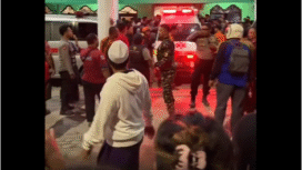 SAR Gabungan bersama BPBD telah mengevakuasi sebanyak 84 santri yang tertimbun material bangunan tiga lantai yang baru saja dicor ambruk, Satu korban meninggal dunia, Senin 29 September 2025. Foto: Instruksi@aslisuroboyo