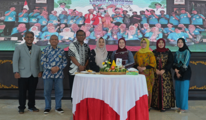 
					Pemerintah Kabupaten Jombang bersama Ikatan Apoteker Indonesia (IAI) menggelar peringatan World Pharmacist Day atau Hari Apoteker Sedunia 2025 pada Minggu, 28 September 2025, bertempat di Pendopo Kabupaten Jombang. Foto{ jombangkab.go.id