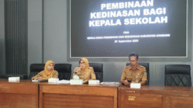 Dalam kerangka pembinaan kedinasan kepala sekolah, Kadisikbud Pemkab Jombang, Wor Windari tegas berpesan kepala sekolah jangan sampai penyelahgunakan BOS, Senin, 29 September 2025. Foto: jombangkab.go.id