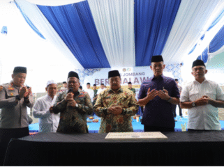 Bupati Jombang, Warsubi bersama pejabat Fokopimda hadiri acara sholawatan Muualud Nai dan peresmian Pondok Pesantren Al-Muhajirin di dalam Lpas Jombang, Kamis 12 September 2025. Foto: Jombangkab.go.id