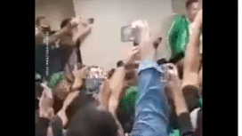 Adu mulut, adu fisik, tawruan dan kursi melayang pada saat pembukaan Muktamar 10 PPP di Ancol, Sabtu malam, 27 September 2025. Foto: tangkapa layar video Instagram@rmol.id