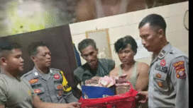 Petugas polisi gabungan berhasil membekuk dua terangka pelaku pecah kaca mobil di Kotawaringin Barat, senilai Rp 1 miliar. Pelaku melarikan diri dan sembunyi dalam hutan selama 25 hari, akhirnya ditangkap Jumat dinihari, 5 September 2025. Foto: Instahram@majeliskopi008