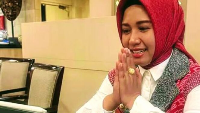 
					Walikota Mojokerto, Ika Puspitasari secara daring memaparkan Tentang Komitmen dan Kebaharuan The Next Generation PPID di Kota Mojokerto, Kamis (23/10/2025). Instagram Ning Ita 