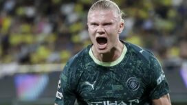 Striker Manchester City dan Norwegia Erling Haaland telah mencetak 24 gol untuk klub dan negaranya musim ini