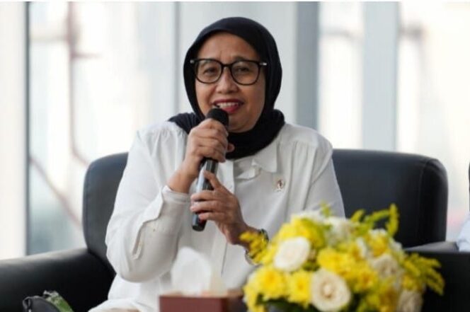 
					Wakil Kepala BGN, Nanik S Deyang menyebut ada insentif Rp5 juta untuk SPPG. (BGN)