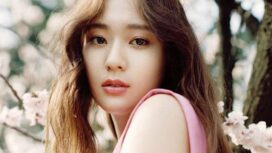 Penyanyi Krystal Jung (soompi)