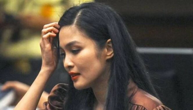 Artis Sandra Dewi (IST)