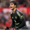 Kiper Man United Senne Lammens