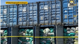 Bareskrim Mabes Polir berhasil ungkap pengiriman batubara dari Kaltim menunju Tanjung Perak Surabaya, 23 Juni 2025. Modus ini sudah berjalan sejak 2026, negara alami kerugian total Rp 5.7 trliun. Namun sudah empat bulan kasusnya masih mandek, alias belum ada BAP yang diunggah ke Kejaksaan. Foto: Instagram@anakteknikindo