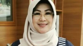 Tifauzia Tyassuma yang lebih dikenal sebagai dokter Tifa (foto.x/doktertifa)