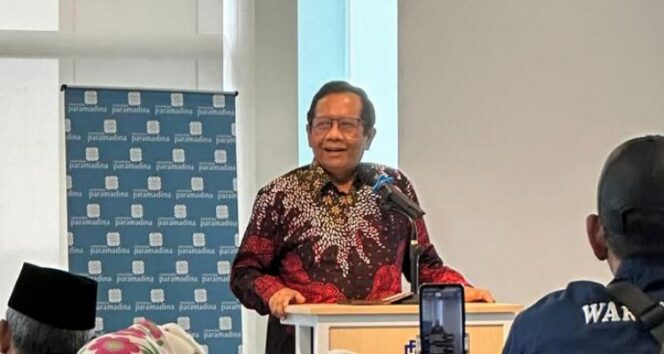 
					Anggota Komisi Percepatan Reformasi Polri mantan Menko Polhukam, Mahfud MD (foto.ig@mahfudmd) 