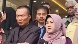 Menyoroti aksi walk out sejumlah tersangka kasus ijazah palsu Presiden ke-7 RI, Joko Widodo, saat audiensi dengan Komisi Reformasi Polri. (Instagram.com/@tifauziatyassuma)