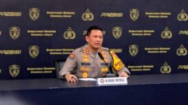 Kabid Humas Polda Metro Jaya, Kombes Pol. Budi Hermanto menyatakan pihaknya tengah menyelidiki dugaan bom rakitan dalam insiden itu. Foto.Ist
