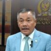 Anggota Komisi III DPR, Sarifuddin Sudding usul masa berlaku SIM dibuat menjadi seumur hidup. (Instagram Sarifuddin Sudding)