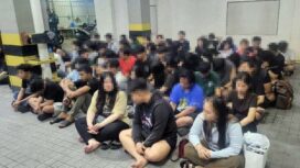 Pemerintah Kamboja akan mendeportasi 107 WNI yang merupakan pekerja online scam (penipuan online) yang terjaring razia oleh otoritas setempat di sebuah gedung di kawasan Tuol Kork, Phnom Penh (Foto:KBRI Phnom Penh)